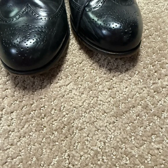 Johnston & Murphy Classic Black Leather Men's Dress Shoes - Picture 3 of 8